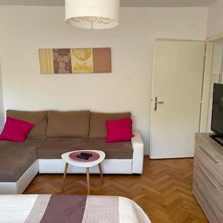 Apartment Beauty Pula Extérieur photo